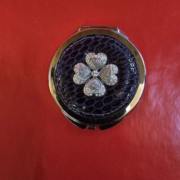 Vintage Purple Snakeskin Patterend Compact Mirror - Picture 5 of 5